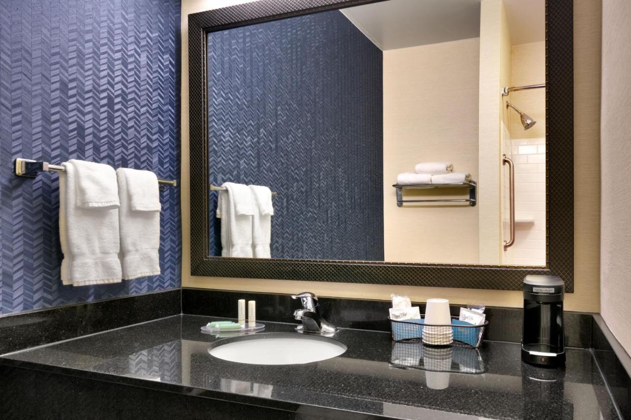Fairfield Inn & Suites By Marriott Tallahassee Central Exteriör bild
