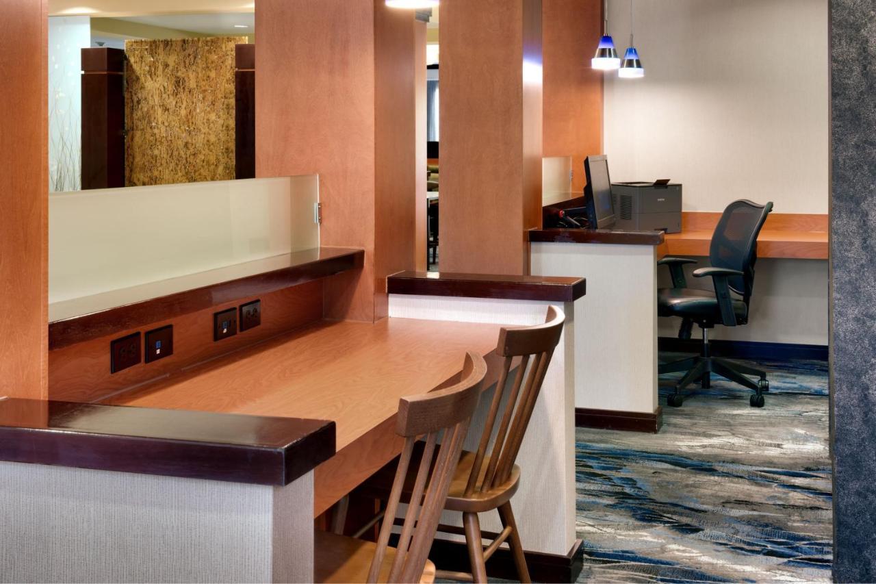 Fairfield Inn & Suites By Marriott Tallahassee Central Exteriör bild