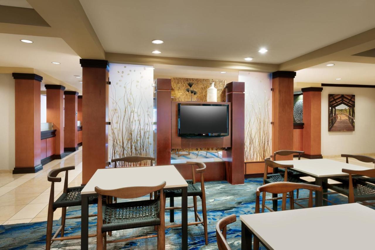 Fairfield Inn & Suites By Marriott Tallahassee Central Exteriör bild