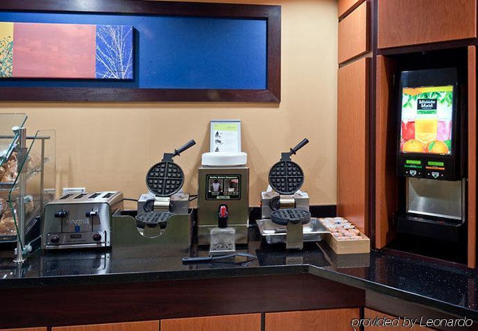 Fairfield Inn & Suites By Marriott Tallahassee Central Restaurang bild