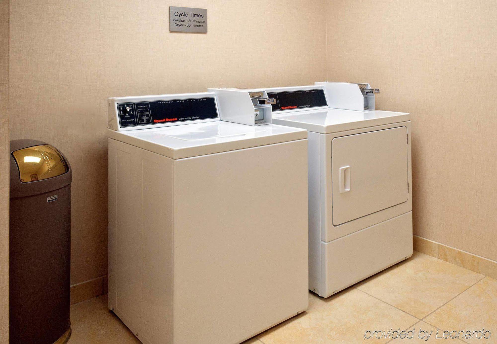 Fairfield Inn & Suites By Marriott Tallahassee Central Exteriör bild